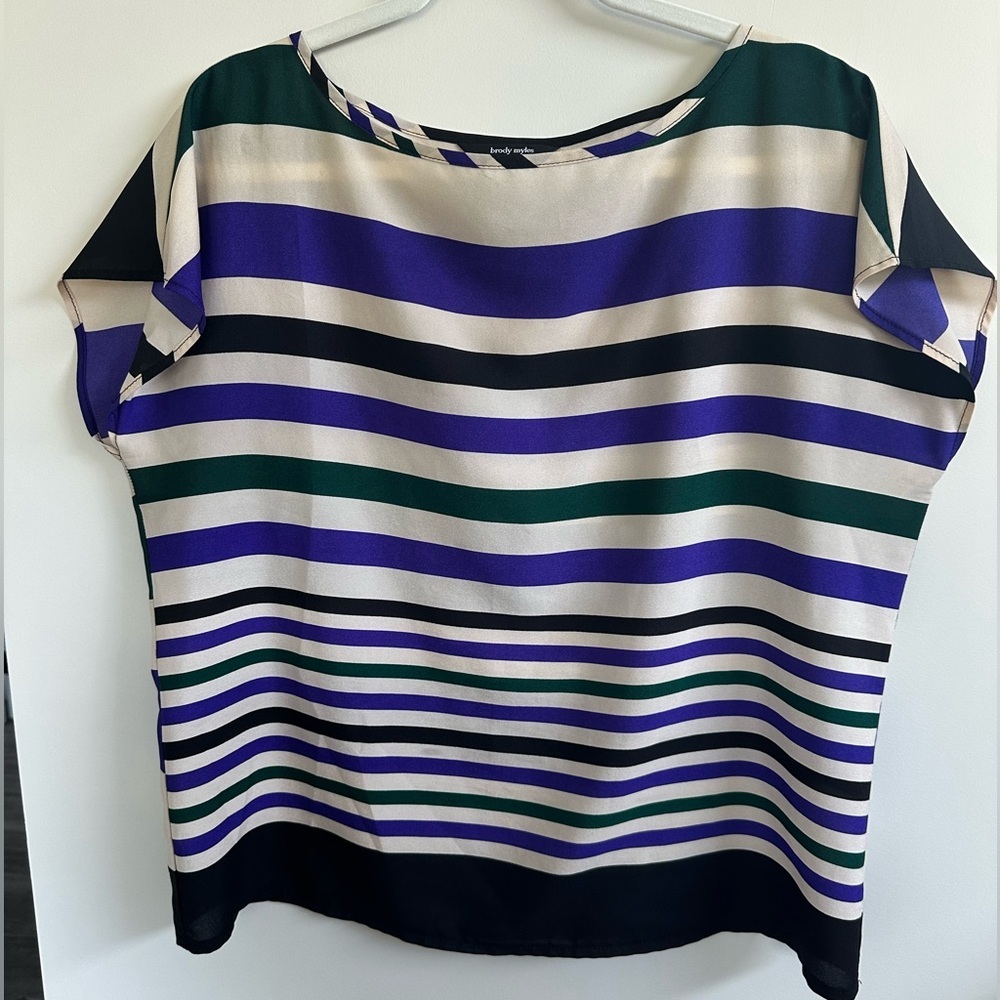 8/$20 Brody Myles Collection Elegant Striped Women's Top  Large